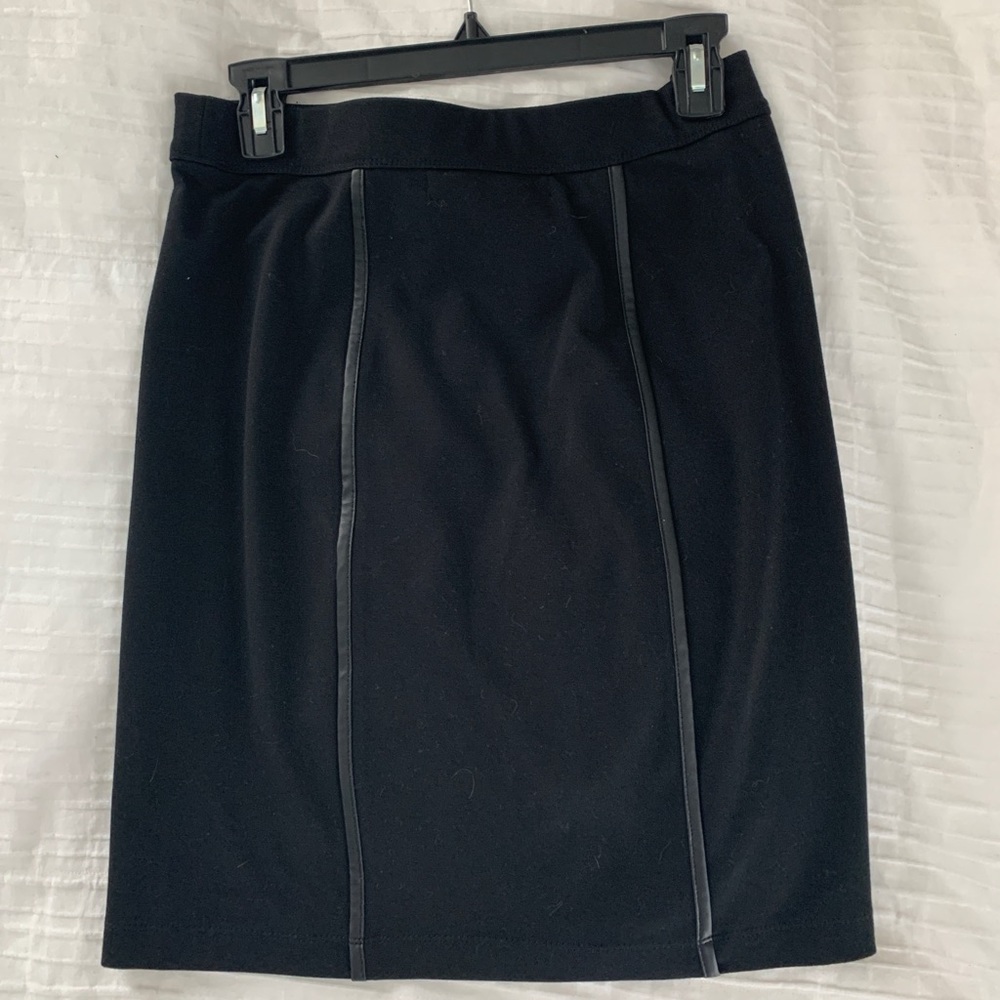 Black skirt